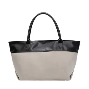 شنطة توت كلاسيكية,شنطة عمل نسائية,شنطة توت بلونين,شنطة جلد بيج وأبيض,شنطة توت واسعة,شنط كتف كلاسيك,شنط رسمية يومية,شنط سرح.