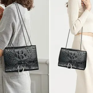 شنطة سهرة سوداء,شنطة كتف فخمة,شنطة جلد تمساح,شنطة سلسلة فضية,شنط رسمية نسائية,شنطة سوداء صغيرة,شنطة كروس بودي سوداء فخمة,شنط سرح.