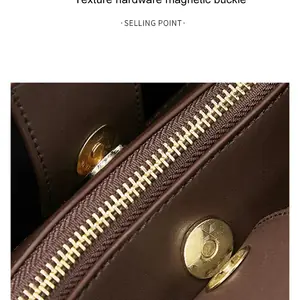 حقيبة FOXER مونوغرام، حقيبة Tote نسائية من سرح، شنطة FOXER من سرح، شنطة نسائية فاخرة من سرح، شنطة Tote فخمة، شنطة PVC من سرح، شنطة نسائية للعمل من سرح، شنطة جامعة من سرح، شنطة سفر أنيقة من سرح، شنطة مونوغرام نسائية، شنطة نسائية بطبعات زهور، شنطة Vintage من سرح، شنطة ريـترو أنيقة من سرح، شنطة نسائية كبيرة من سرح، متجر سرح للشنط النسائية، شنطة FOXER فاخرة، شنط ماركة من سرح، شنطة نسائية موضة 2025 من سرح، شنطة هدية فاخرة من سرح، شنط نسائية PVC من سرح