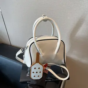 حقيبة كروس نسائية بولينغ، شنطة بولينغ من سرح، شنطة كروس نسائية من سرح، شنطة كتف نسائية من سرح، شنطة بولينغ صغيرة من سرح، شنطة نسائية فاخرة من سرح، شنطة PU من سرح، شنطة كروس بودي من سرح، شنطة كتف أنيقة من سرح، شنطة كروس عملية من سرح، شنطة نسائية موضة 2025 من سرح، متجر سرح للشنط النسائية، شنطة بولينغ كاجوال من سرح، شنطة نسائية خفيفة من سرح، شنطة عمل نسائية من سرح، شنطة تسوق نسائية من سرح، شنطة جامعة من سرح، شنطة نسائية صغيرة أنيقة، شنطة كروس نسائية خفيفة من سرح