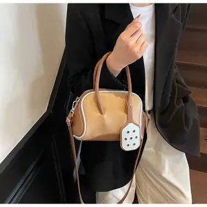 حقيبة كروس نسائية بولينغ، شنطة بولينغ من سرح، شنطة كروس نسائية من سرح، شنطة كتف نسائية من سرح، شنطة بولينغ صغيرة من سرح، شنطة نسائية فاخرة من سرح، شنطة PU من سرح، شنطة كروس بودي من سرح، شنطة كتف أنيقة من سرح، شنطة كروس عملية من سرح، شنطة نسائية موضة 2025 من سرح، متجر سرح للشنط النسائية، شنطة بولينغ كاجوال من سرح، شنطة نسائية خفيفة من سرح، شنطة عمل نسائية من سرح، شنطة تسوق نسائية من سرح، شنطة جامعة من سرح، شنطة نسائية صغيرة أنيقة، شنطة كروس نسائية خفيفة من سرح