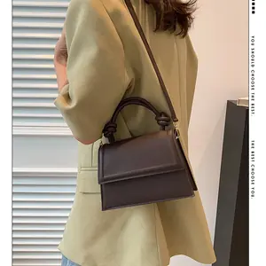 حقيبة كروس نسائية صغيرة، شنطة كروس من سرح، شنطة كتف أنيقة من سرح، شنطة نسائية صغيرة من سرح، شنطة PU فاخرة من سرح، شنط كروس نسائية من سرح، شنطة صغيرة أنيقة، شنطة خفيفة من سرح، شنطة عمل نسائية من سرح، شنطة جامعة من سرح، شنطة تسوق نسائية من سرح، شنطة يومية من سرح، شنطة كروس بودي نسائية من سرح، شنطة كتف كاجوال من سرح، شنط نسائية موضة 2025، متجر سرح للشنط النسائية، شنطة PU ناعمة من سرح، شنطة نسائية عصرية، شنطة صغيرة راقية من سرح، شنطة نسائية عملية من سرح