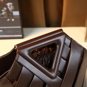 s1d9269726bd640ab9e6574cd6ea11de09 1.webp