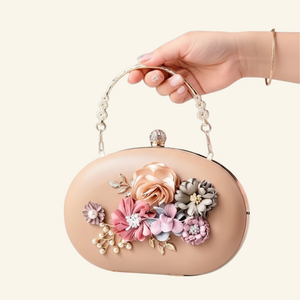 مجموعة شنط سهرة مخمل فاخرة بتصميم أنيق 2025